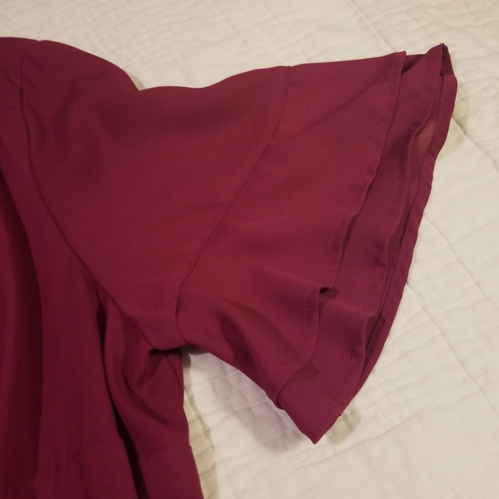 Dark mauve bell sleeve Roz & Ali top - Picture 3 of 7